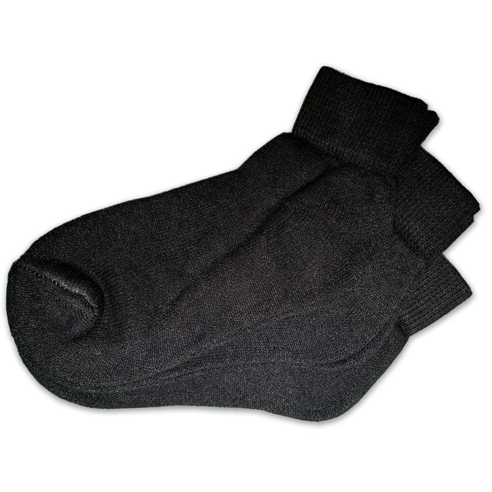 KIDS PLAIN BLACK ANKLE SOCKS